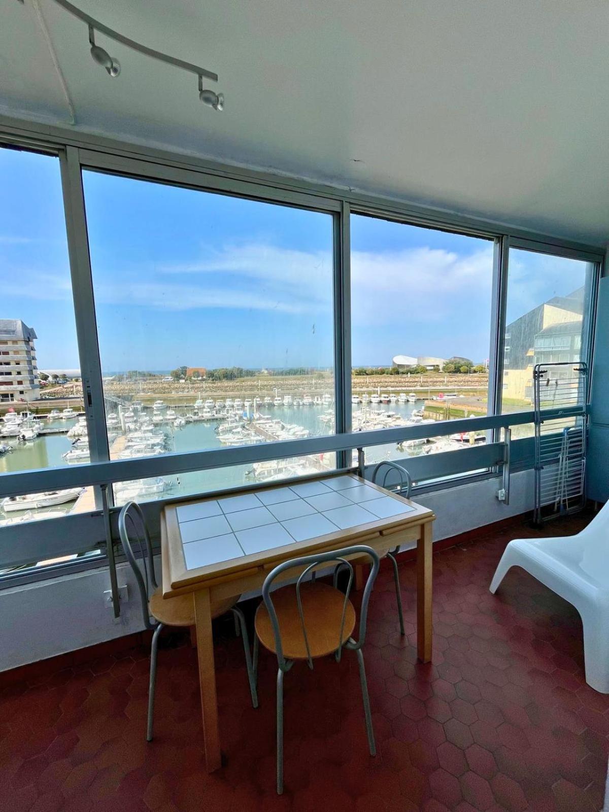 Appartement Vue Mer Et Marina, Loggia - Parking Courseulles-sur-Mer Dış mekan fotoğraf