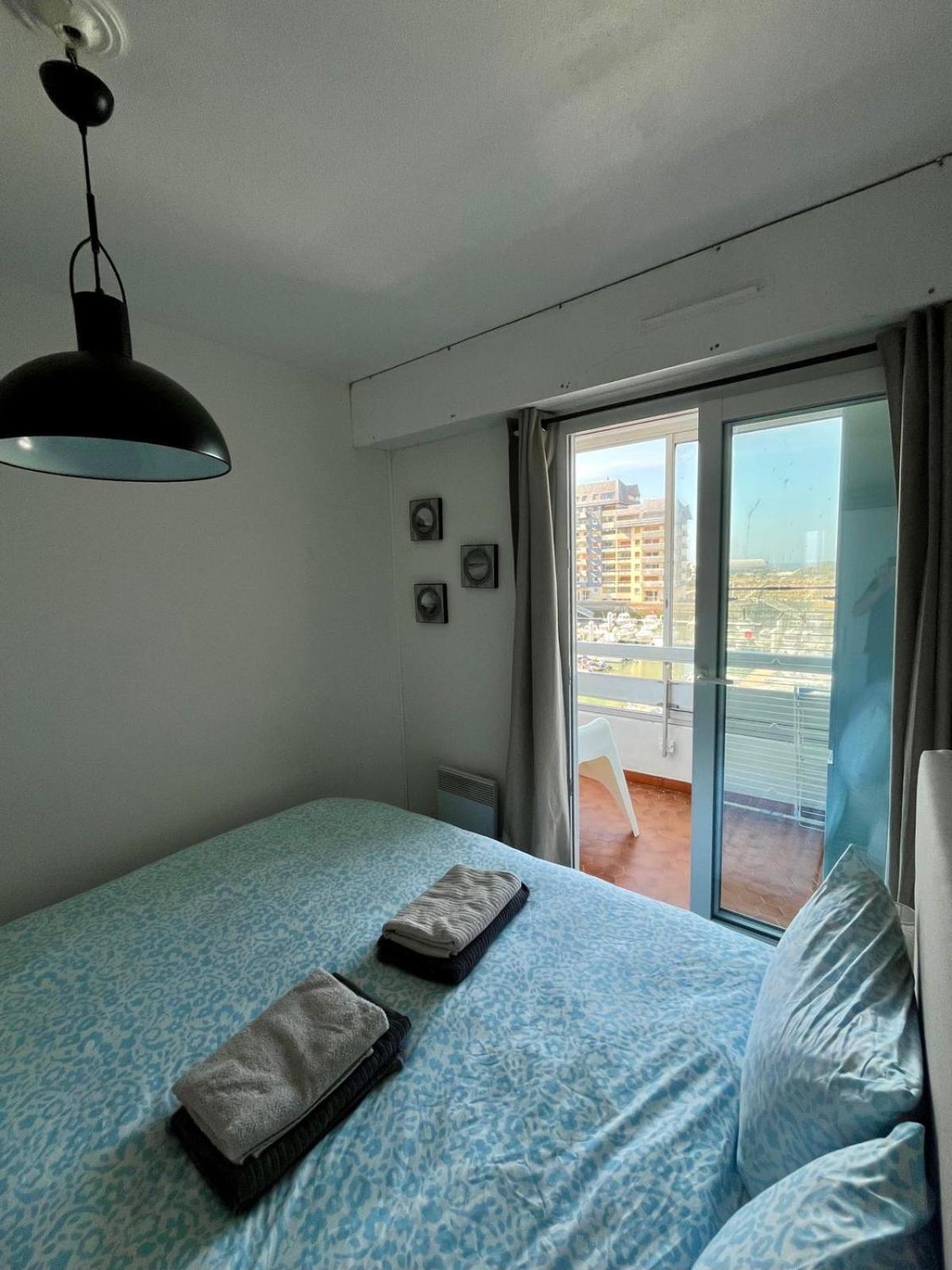 Appartement Vue Mer Et Marina, Loggia - Parking Courseulles-sur-Mer Dış mekan fotoğraf